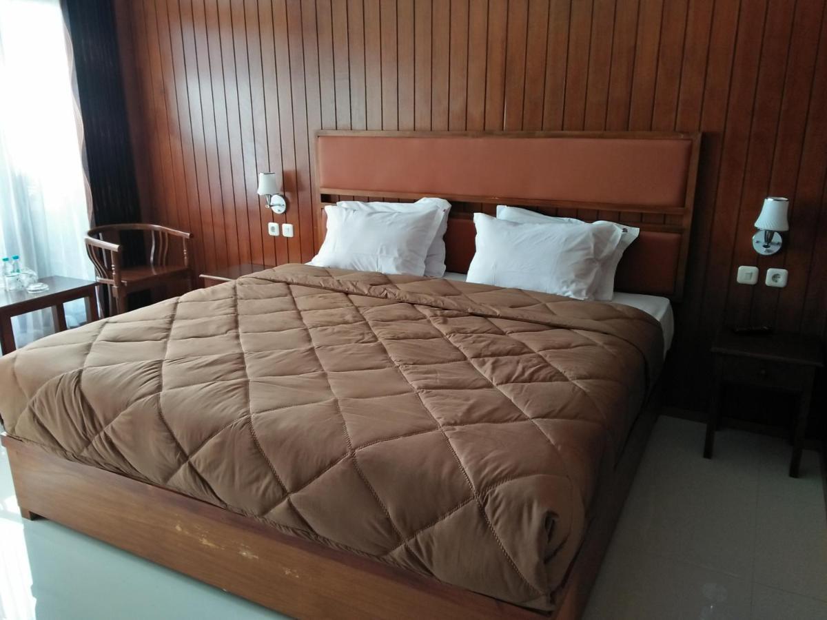 Lava View Lodge 브로모 외부 사진